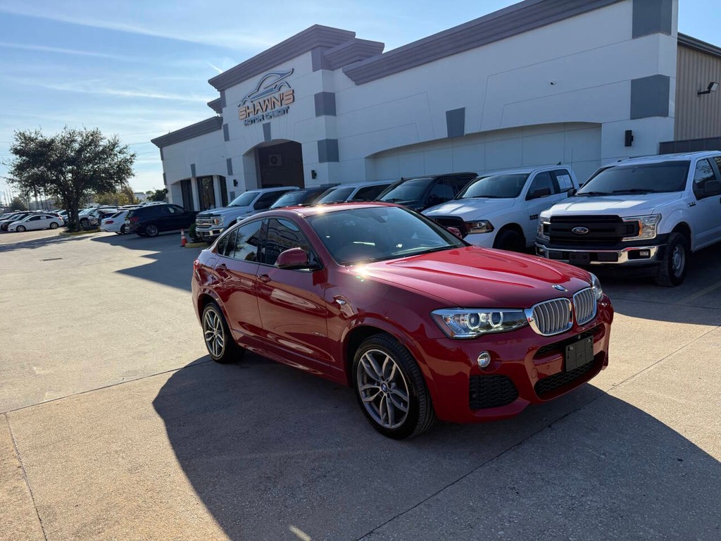 BMW X4 Vehicle Full-screen Gallery Image 40