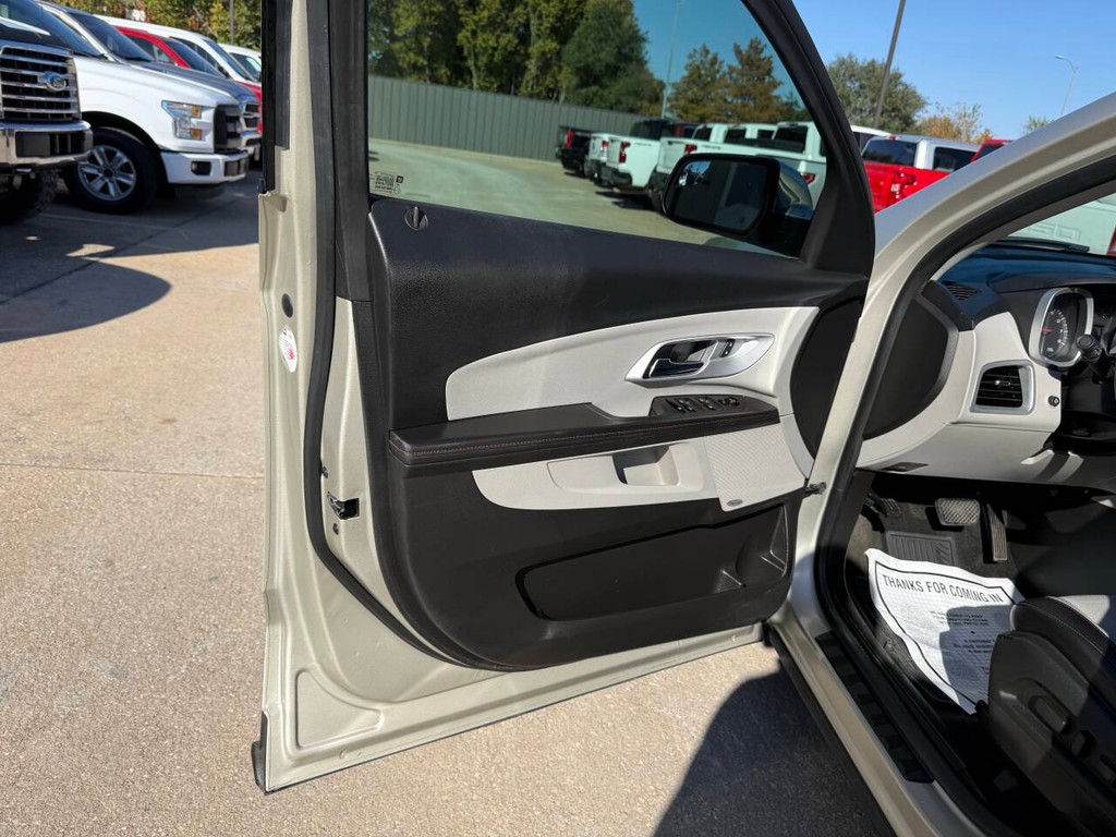 Chevrolet Equinox Vehicle Full-screen Gallery Image 08