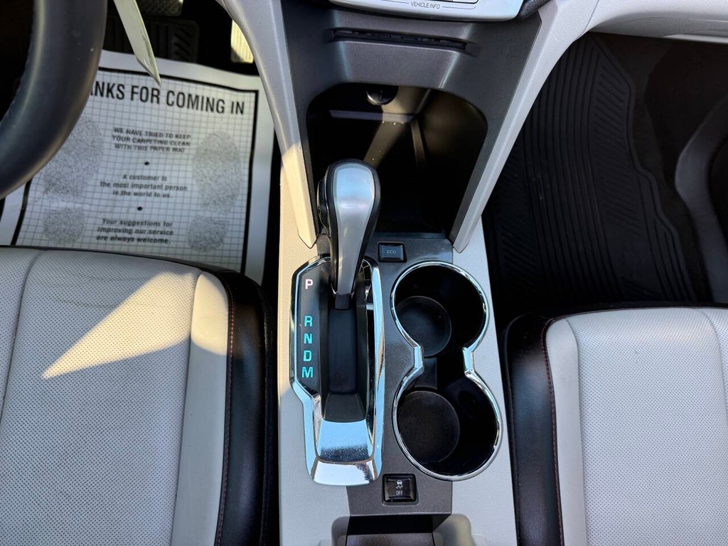 Chevrolet Equinox Vehicle Full-screen Gallery Image 29