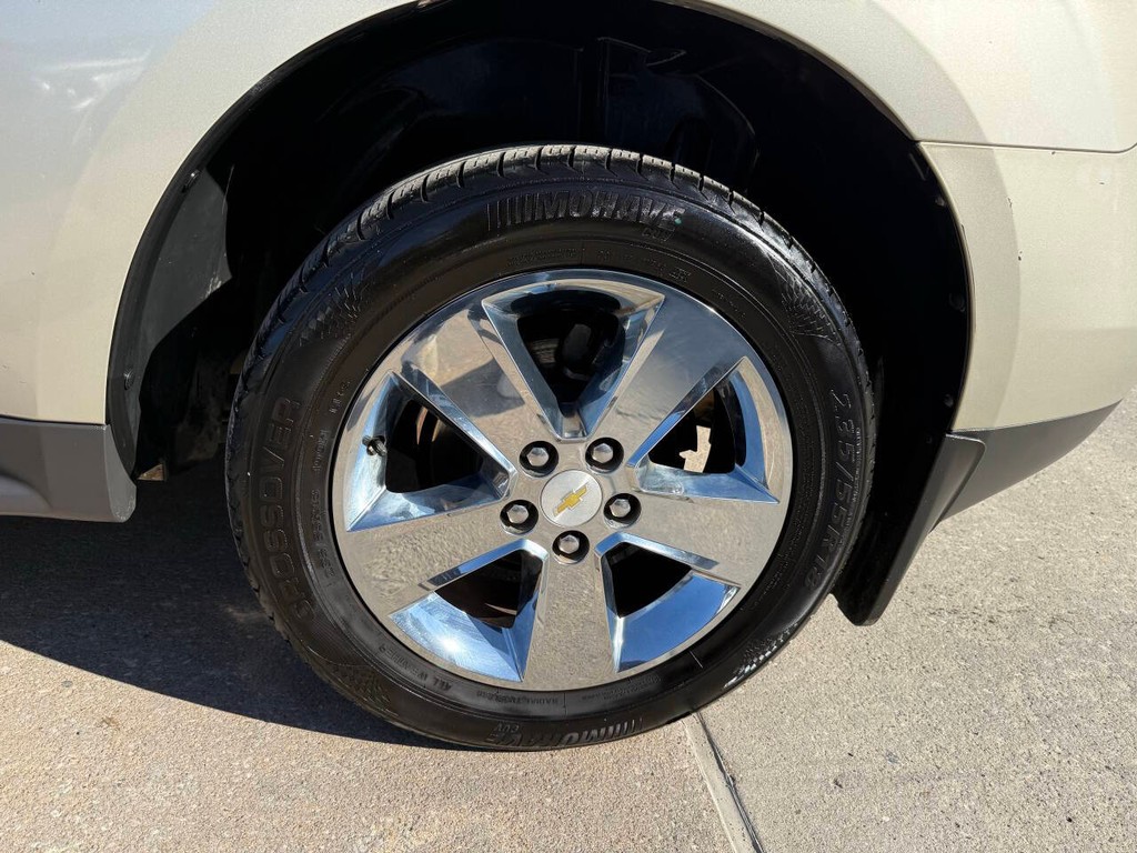 Chevrolet Equinox Vehicle Full-screen Gallery Image 35