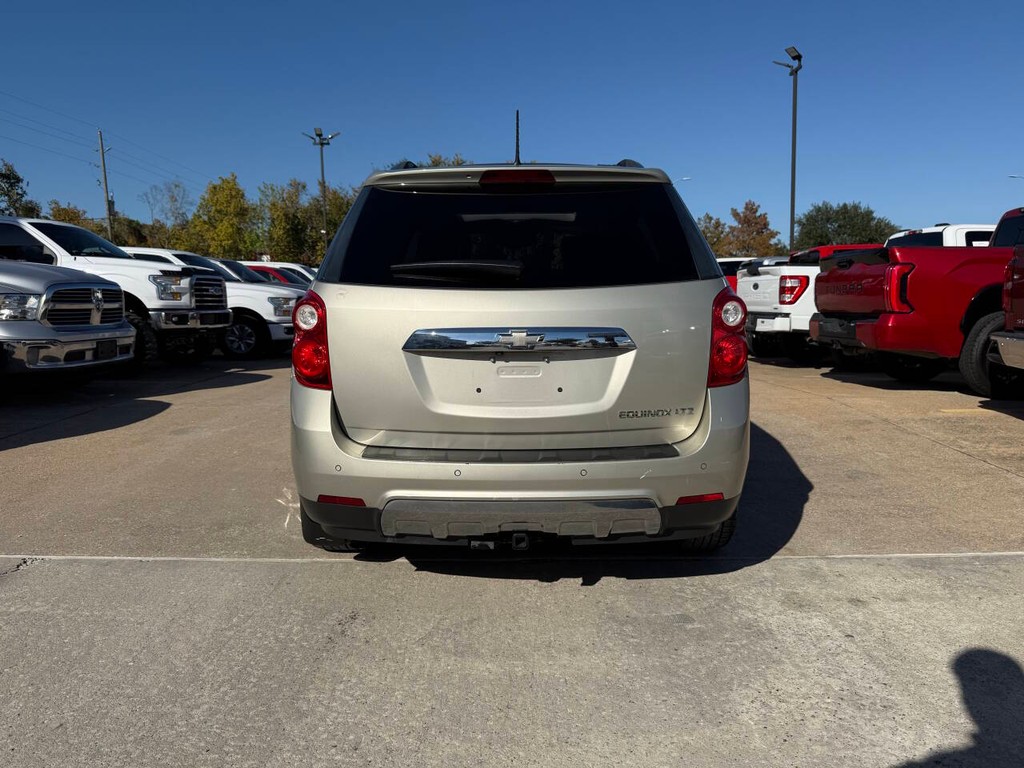 Chevrolet Equinox Vehicle Full-screen Gallery Image 38