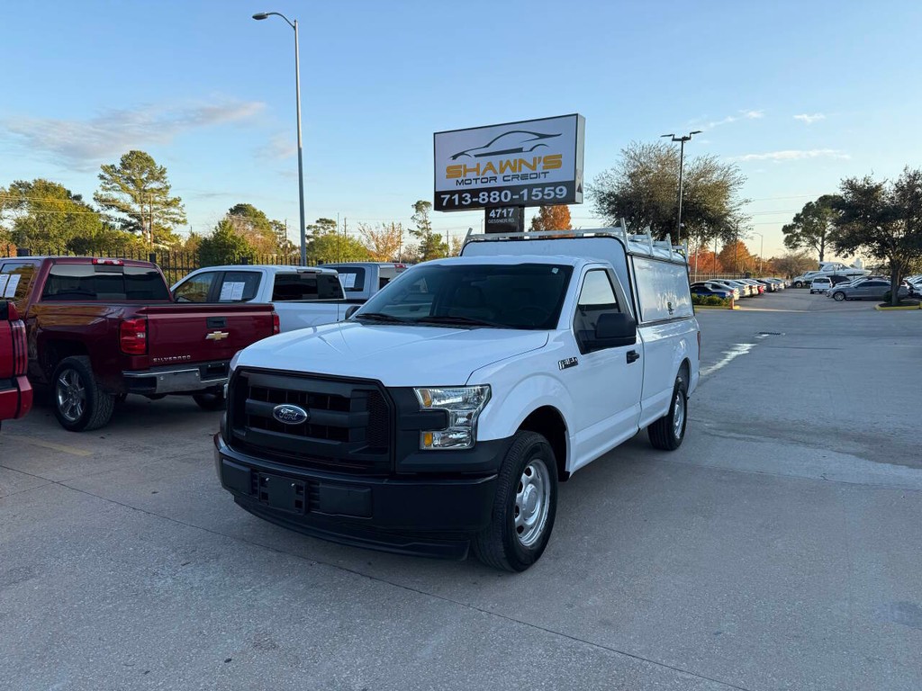 Ford F-150 Vehicle Full-screen Gallery Image 03