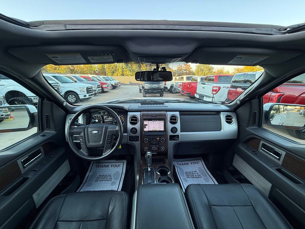 Ford F-150 Vehicle Full-screen Gallery Image 18