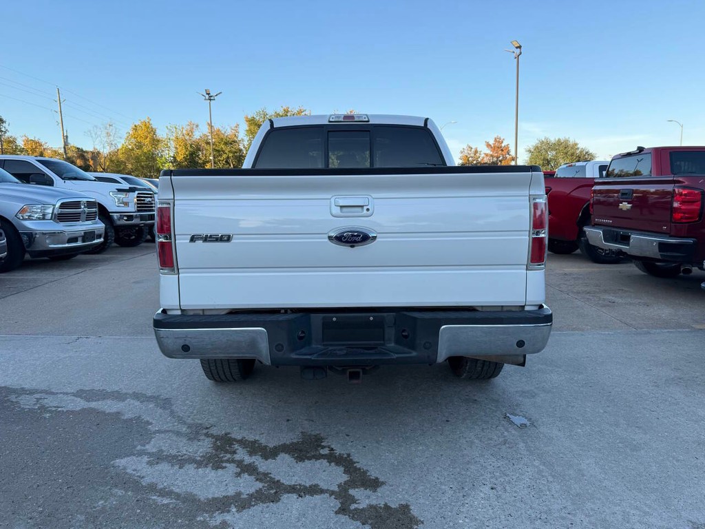 Ford F-150 Vehicle Full-screen Gallery Image 38