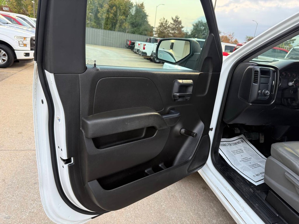 Chevrolet Silverado 1500 Vehicle Full-screen Gallery Image 08