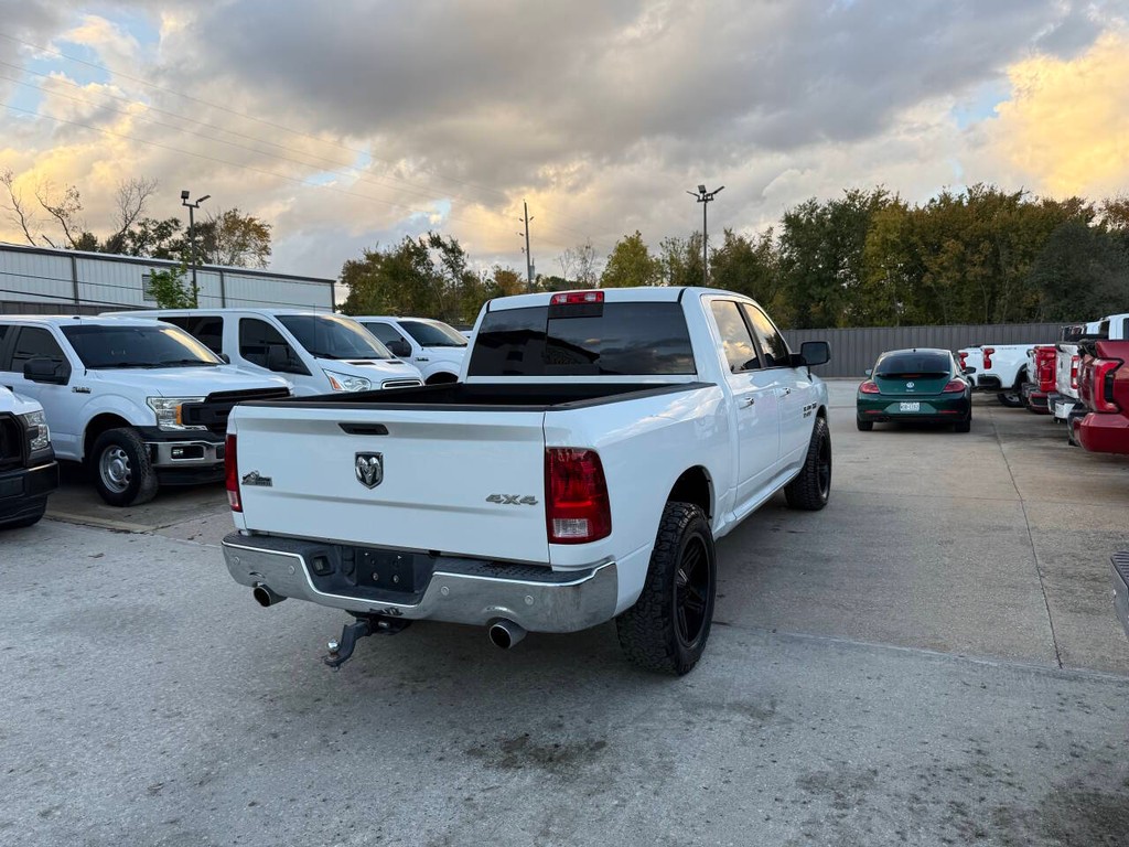 Ram 1500 Vehicle Full-screen Gallery Image 05