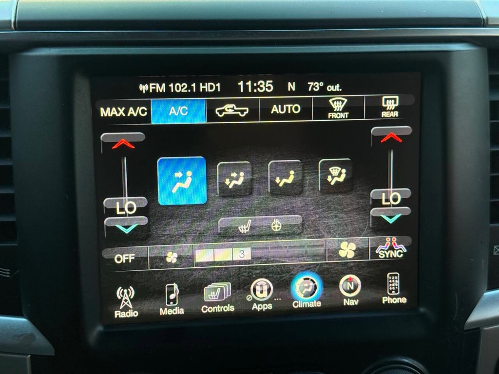 Ram 1500 Vehicle Full-screen Gallery Image 26