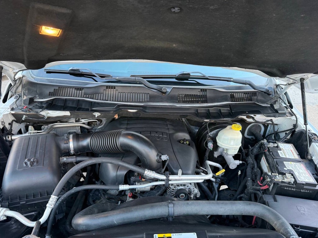 Ram 1500 Vehicle Full-screen Gallery Image 37