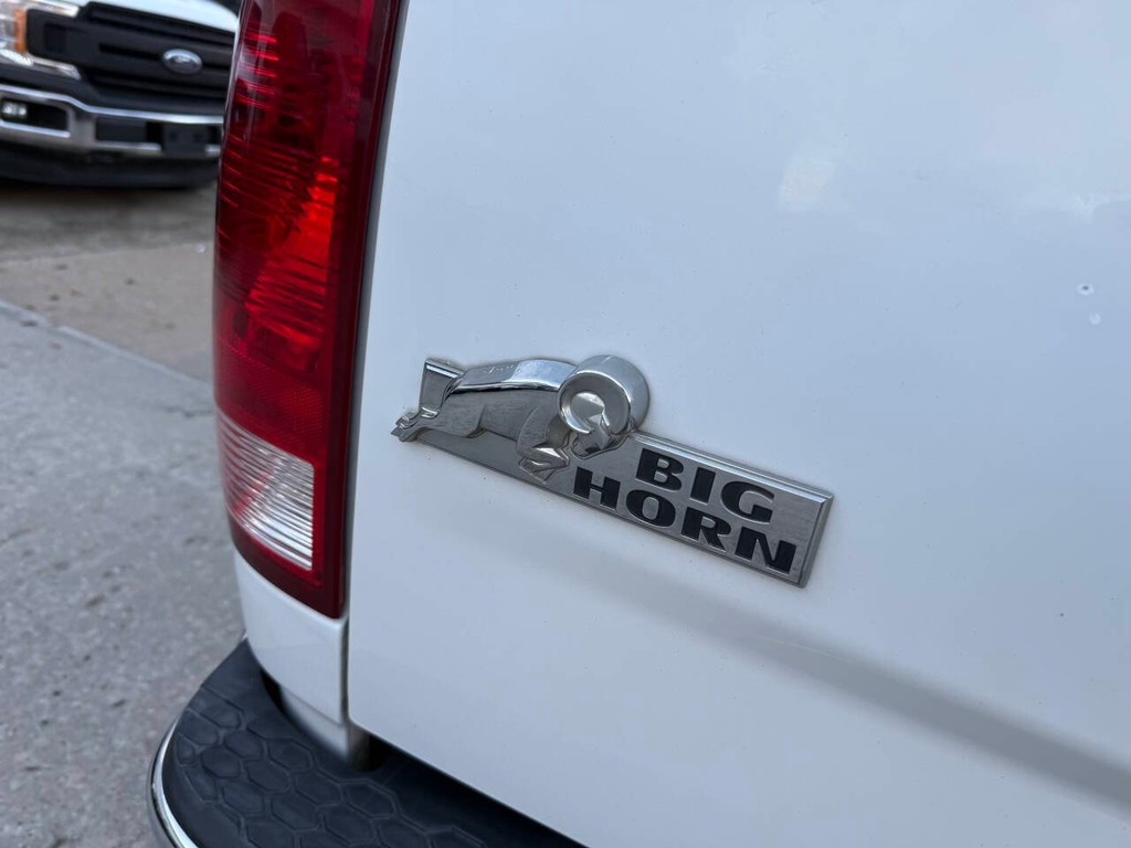 Ram 1500 Vehicle Full-screen Gallery Image 41