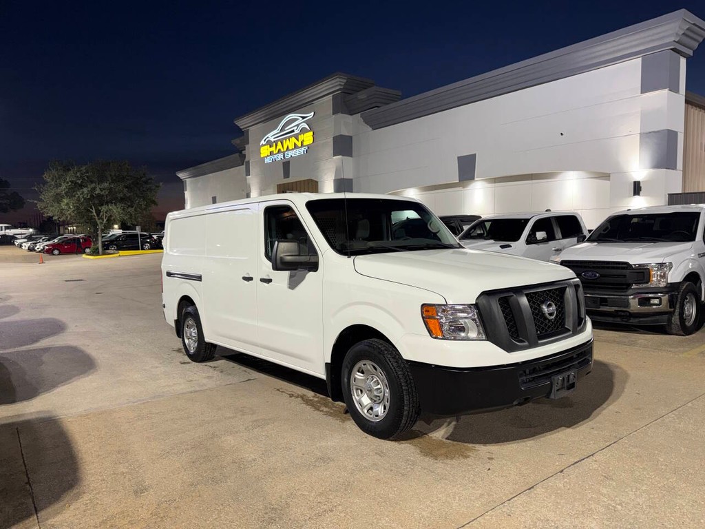 Nissan NV Cargo Vehicle Full-screen Gallery Image 35