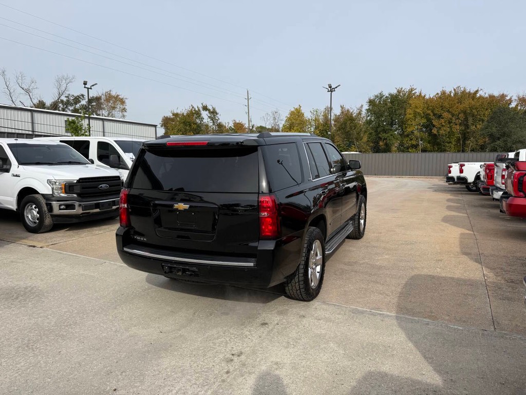 Chevrolet Tahoe Vehicle Full-screen Gallery Image 05