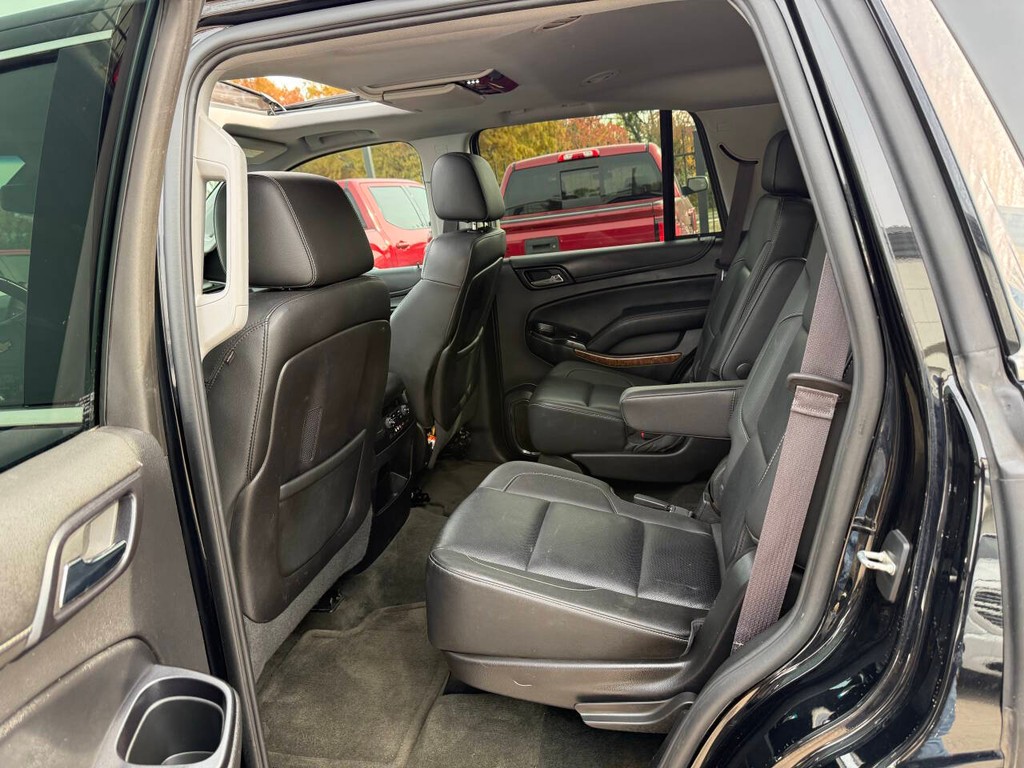Chevrolet Tahoe Vehicle Full-screen Gallery Image 13