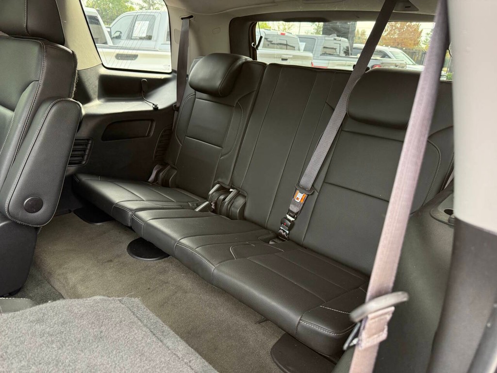 Chevrolet Tahoe Vehicle Full-screen Gallery Image 14