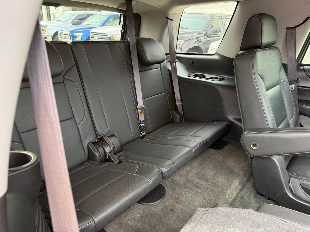 Chevrolet Tahoe Vehicle Full-screen Gallery Image 16