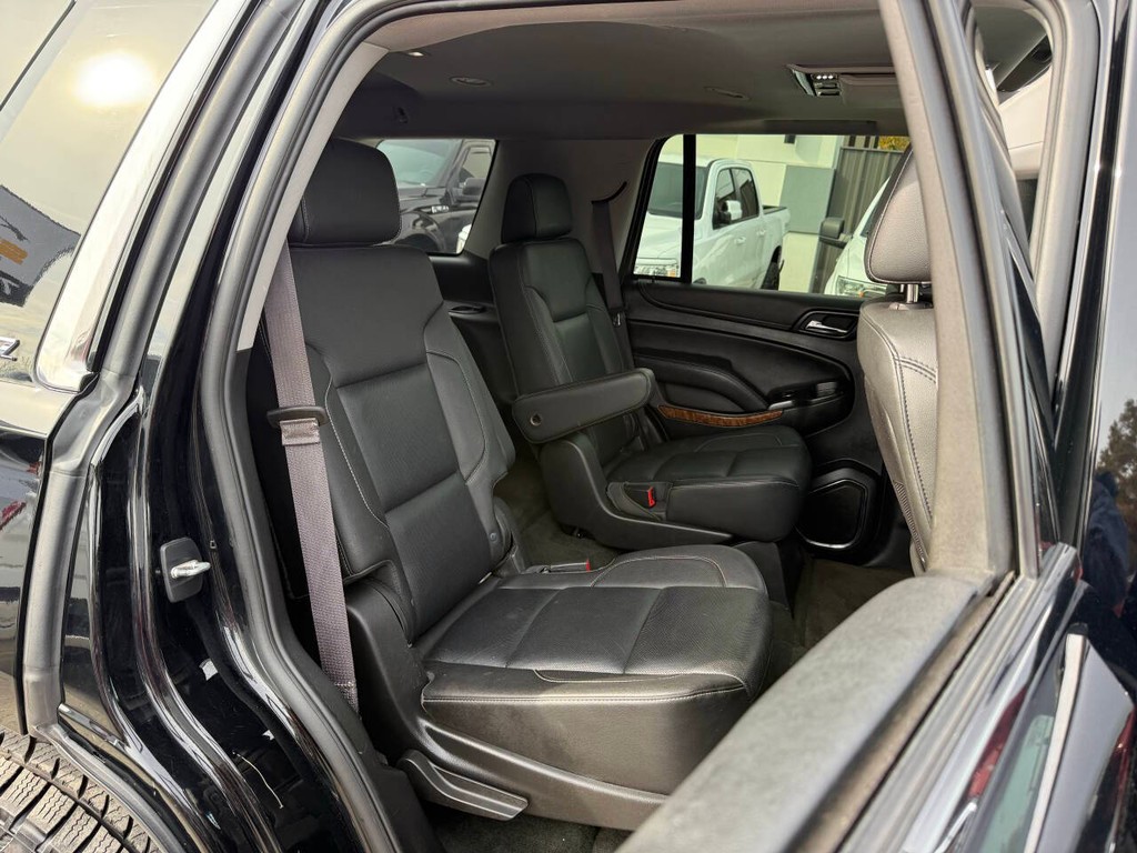 Chevrolet Tahoe Vehicle Full-screen Gallery Image 17