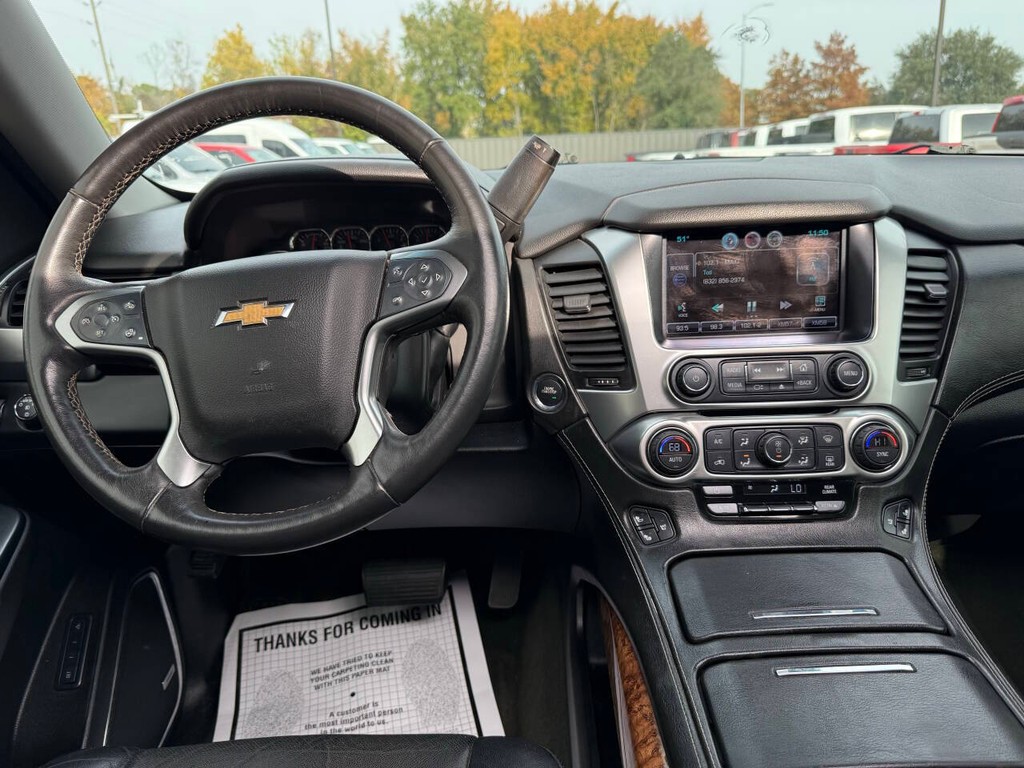 Chevrolet Tahoe Vehicle Full-screen Gallery Image 23