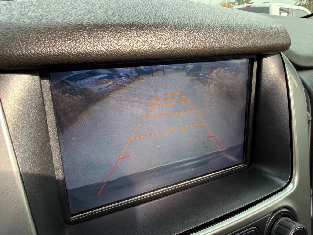 Chevrolet Tahoe Vehicle Full-screen Gallery Image 29