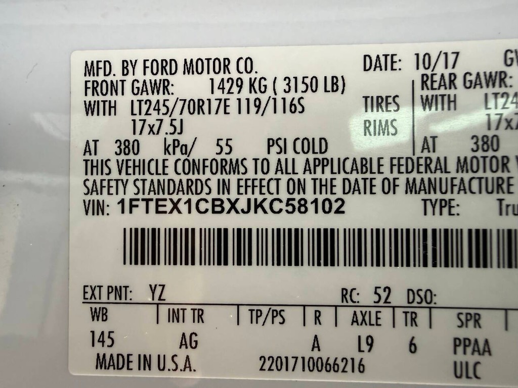 Ford F-150 Vehicle Full-screen Gallery Image 29