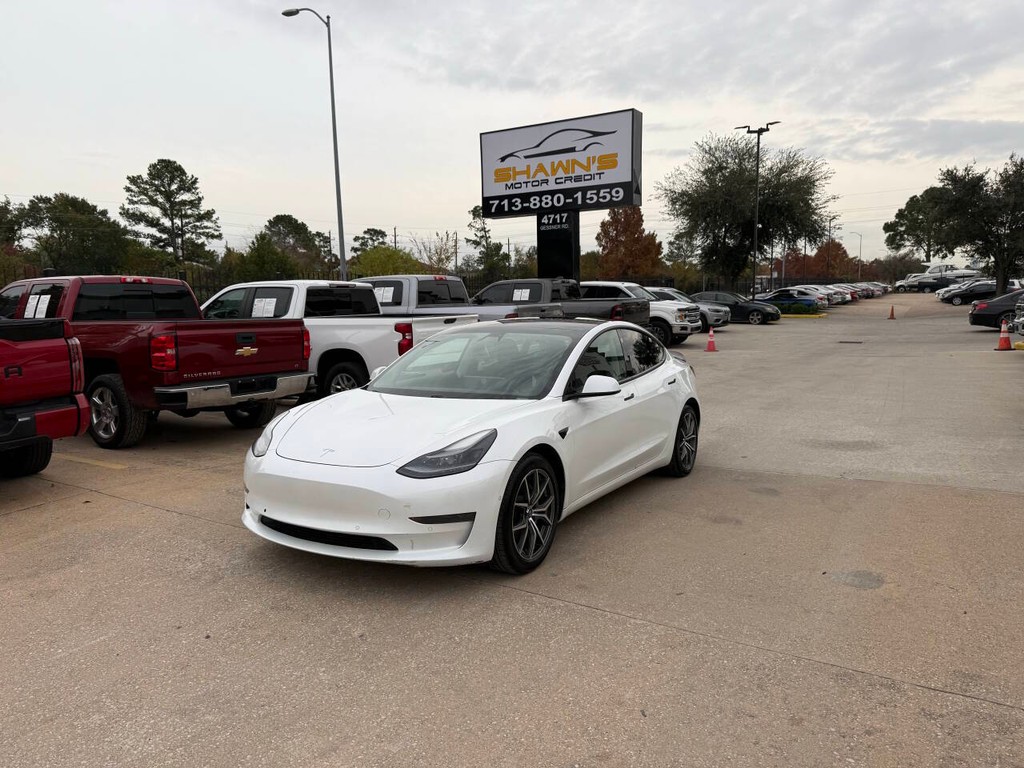 Tesla Model 3 Vehicle Full-screen Gallery Image 40