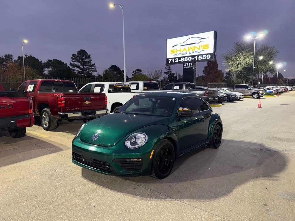 Volkswagen Beetle Vehicle Full-screen Gallery Image 35