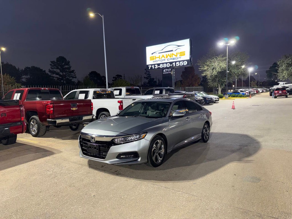 Honda Accord Sedan Vehicle Full-screen Gallery Image 03