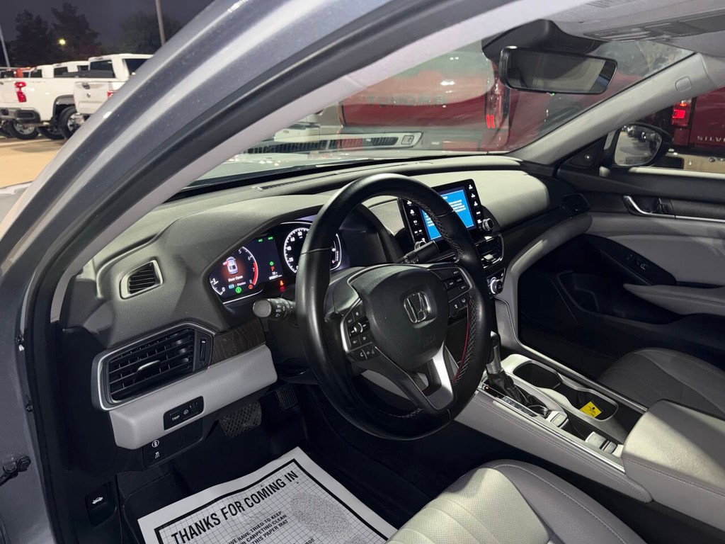 Honda Accord Sedan Vehicle Full-screen Gallery Image 06