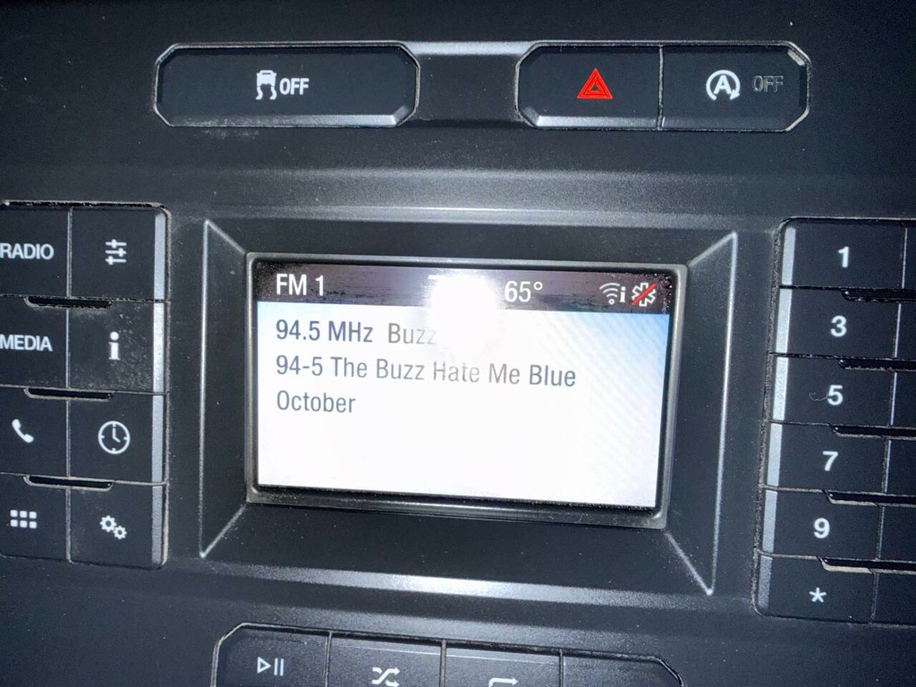 Ford F-150 Vehicle Full-screen Gallery Image 25