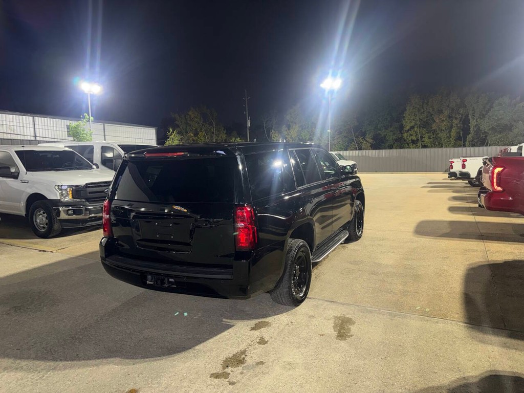 Chevrolet Tahoe Vehicle Full-screen Gallery Image 05