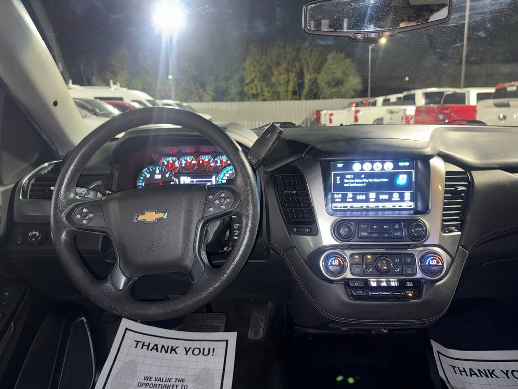 Chevrolet Tahoe Vehicle Full-screen Gallery Image 22