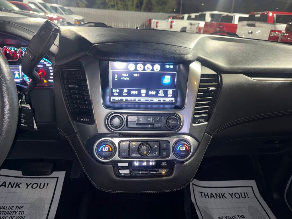 Chevrolet Tahoe Vehicle Full-screen Gallery Image 25