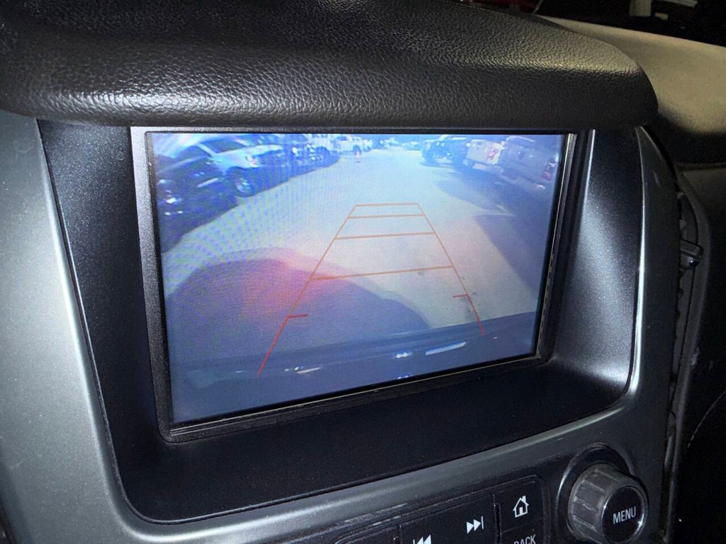 Chevrolet Tahoe Vehicle Full-screen Gallery Image 27