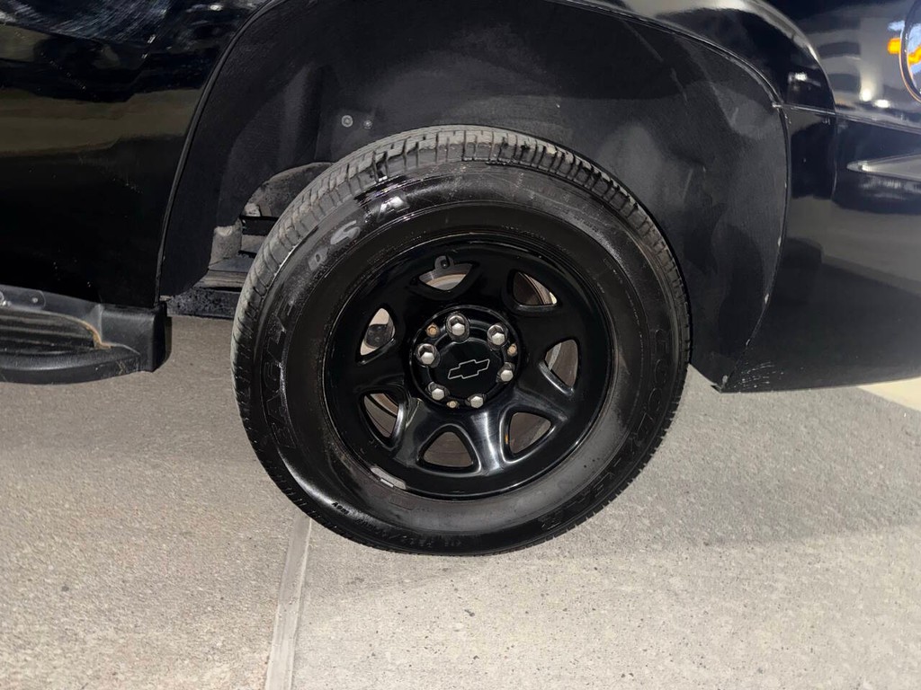 Chevrolet Tahoe Vehicle Full-screen Gallery Image 37