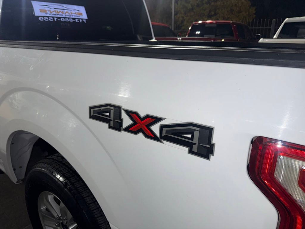 Ford F-150 Vehicle Full-screen Gallery Image 37