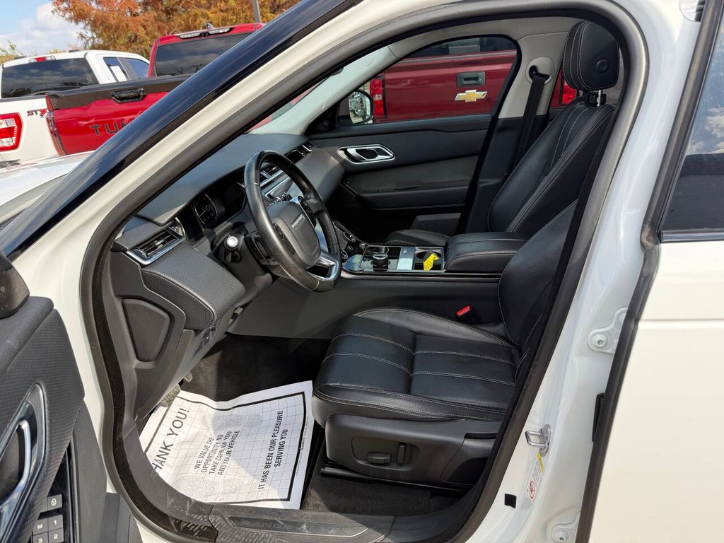 Land Rover Range Rover Velar Vehicle Full-screen Gallery Image 07