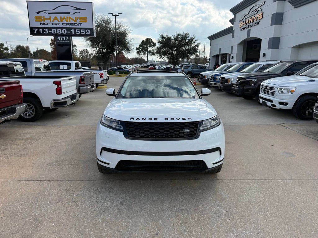 Land Rover Range Rover Velar Vehicle Full-screen Gallery Image 40