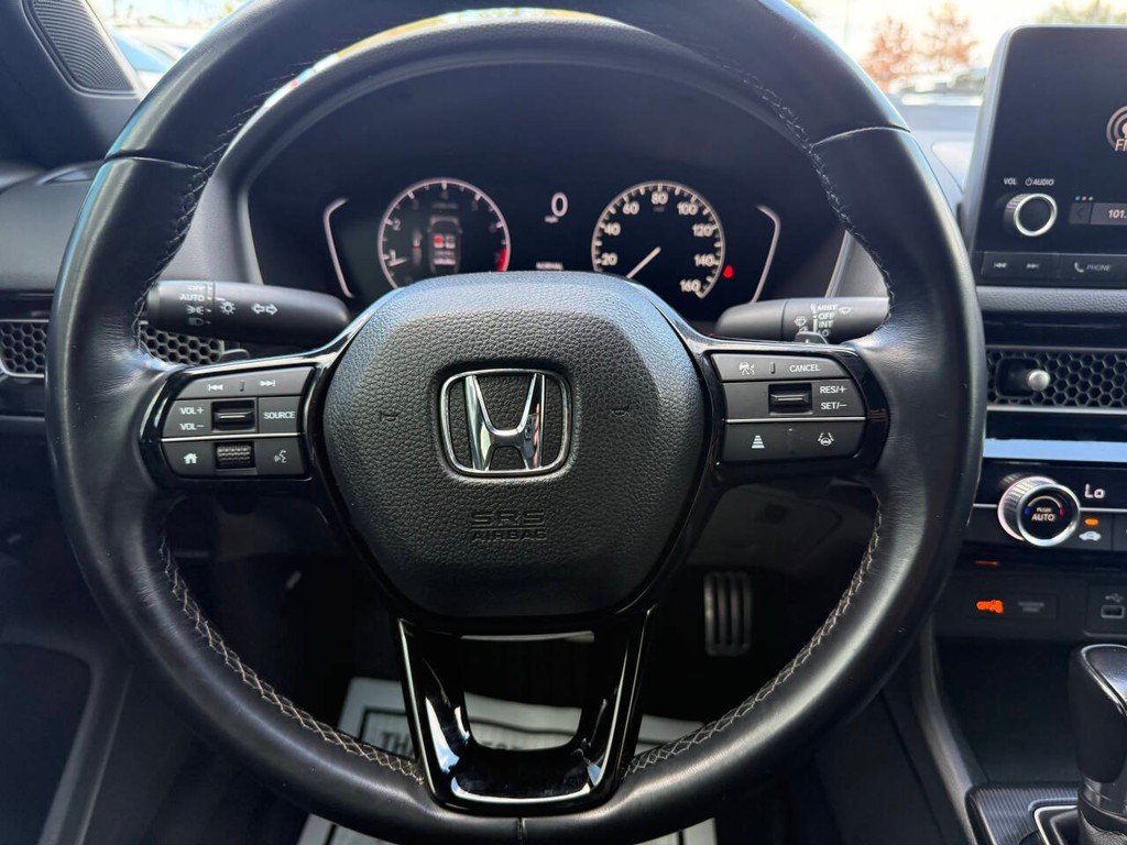 Honda Civic Sedan Vehicle Full-screen Gallery Image 23