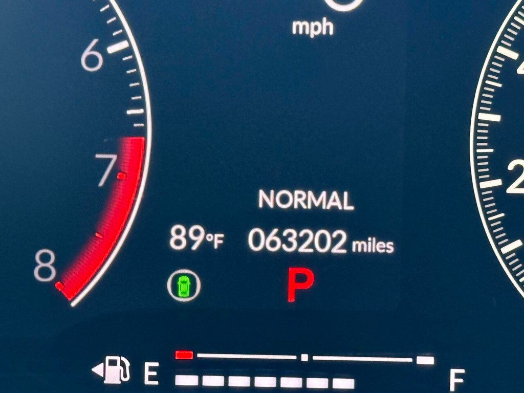 Honda Civic Sedan Vehicle Full-screen Gallery Image 31