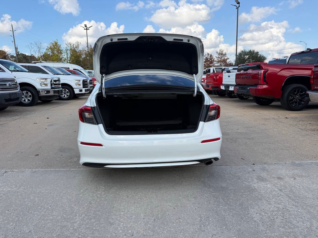 Honda Civic Sedan Vehicle Full-screen Gallery Image 35