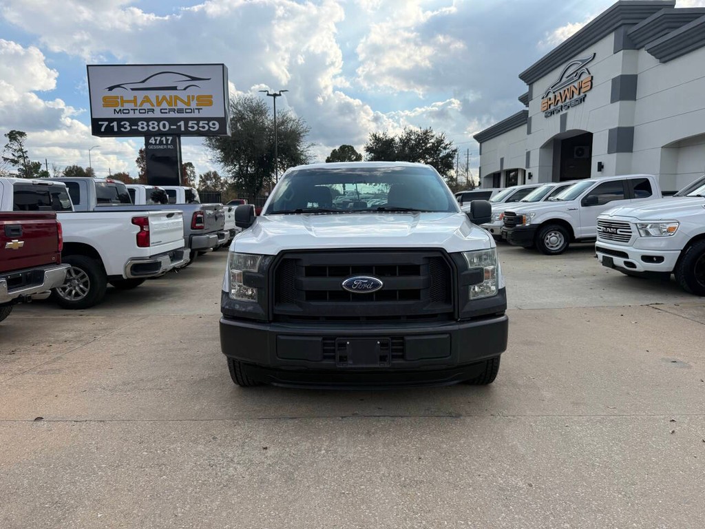 Ford F-150 Vehicle Full-screen Gallery Image 41