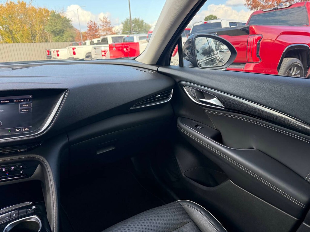 Buick Envision Vehicle Full-screen Gallery Image 20