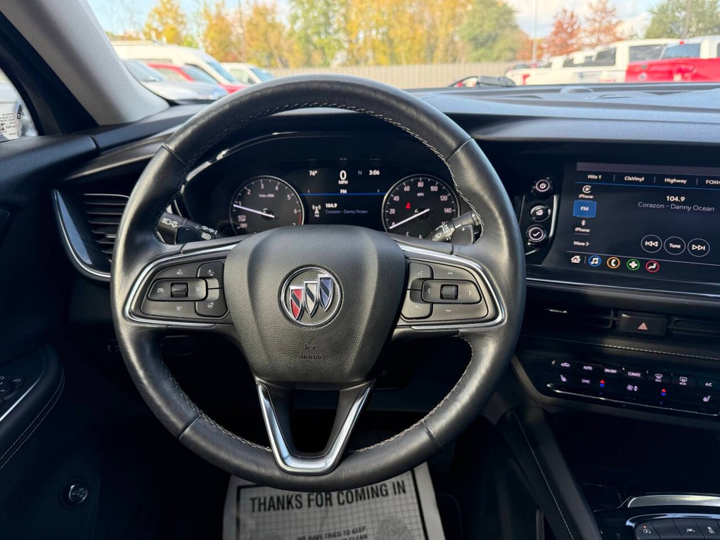 Buick Envision Vehicle Full-screen Gallery Image 22