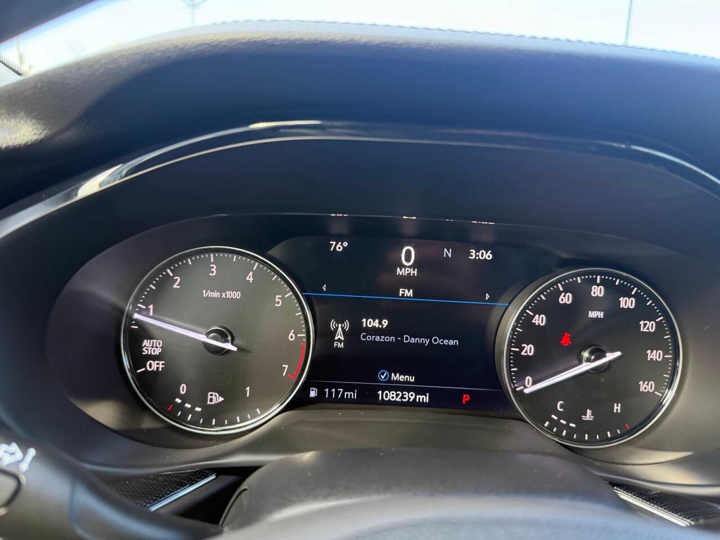 Buick Envision Vehicle Full-screen Gallery Image 30