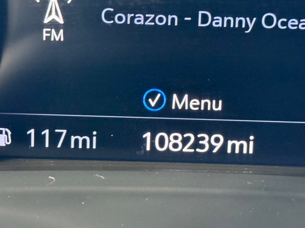 Buick Envision Vehicle Full-screen Gallery Image 31