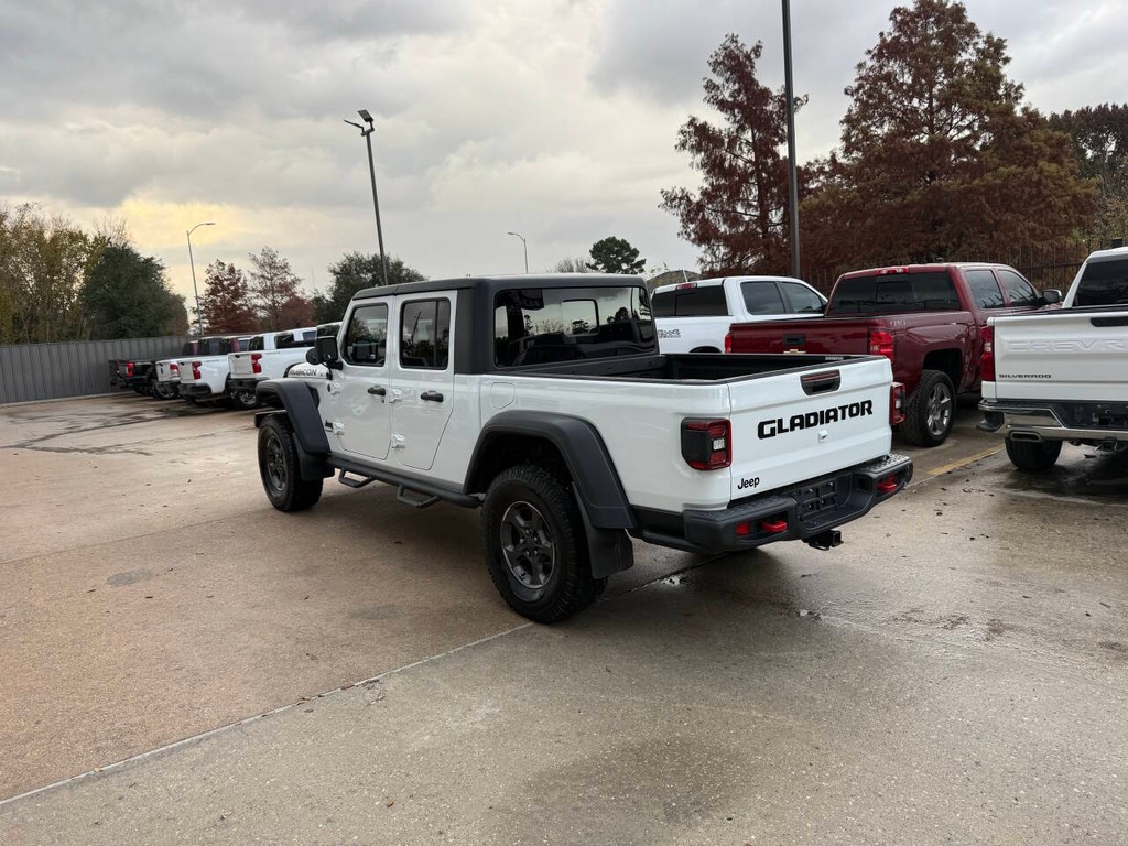 Jeep Gladiator Vehicle Full-screen Gallery Image 04