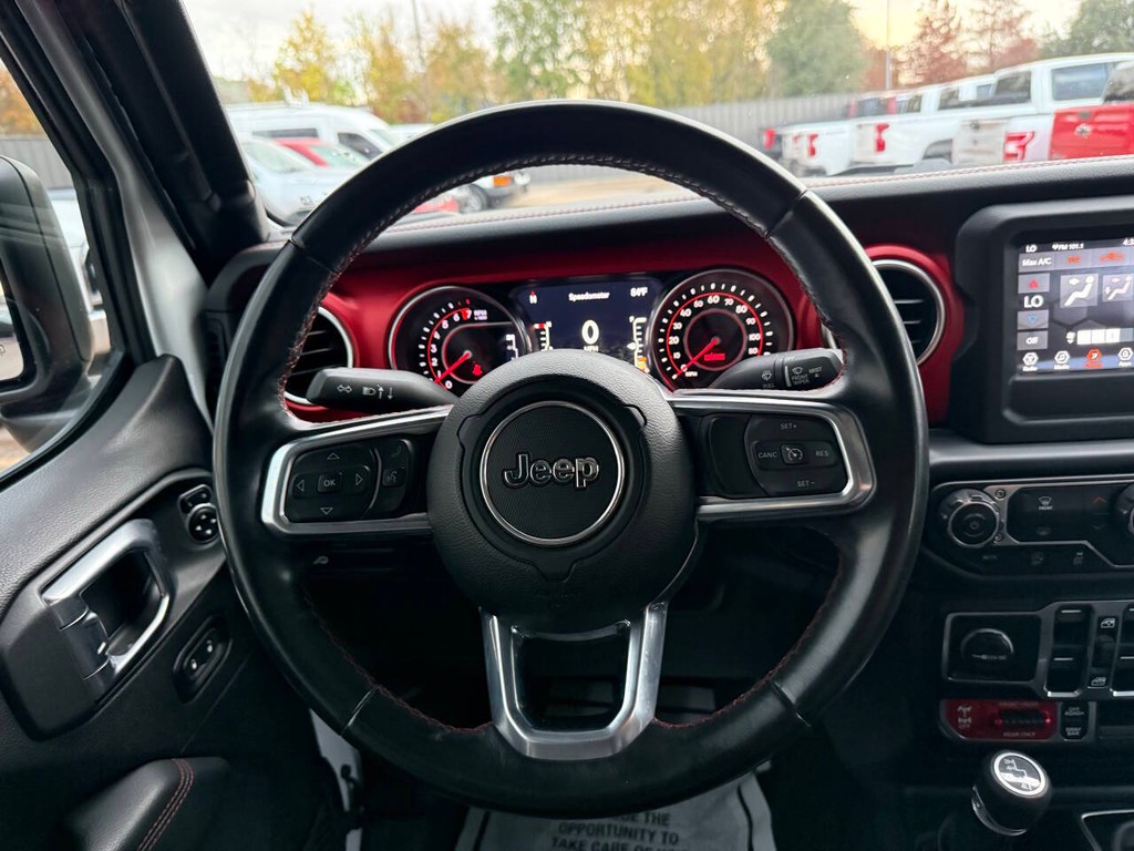 Jeep Gladiator Vehicle Full-screen Gallery Image 22