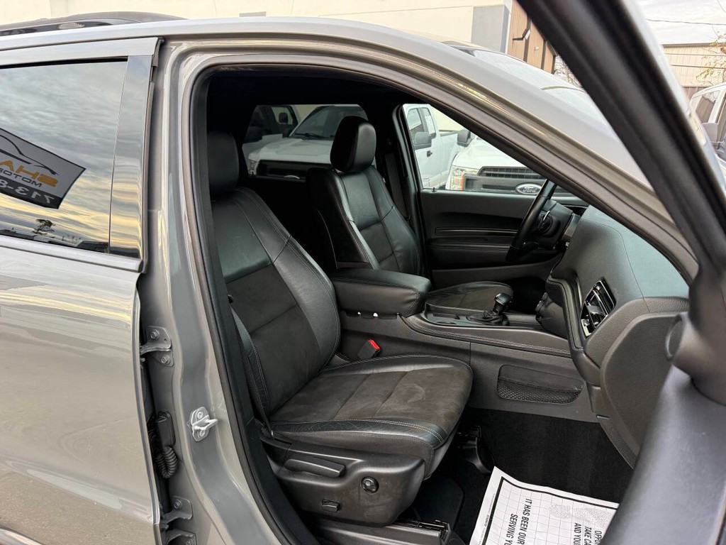 Dodge Durango Vehicle Full-screen Gallery Image 10