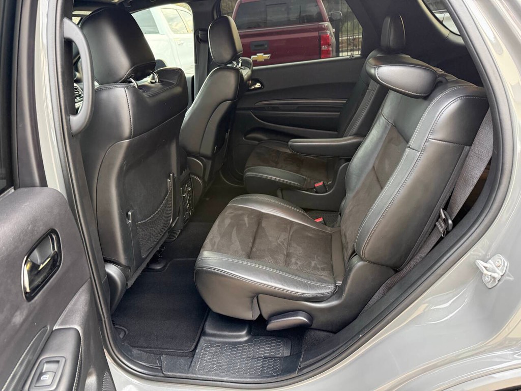 Dodge Durango Vehicle Full-screen Gallery Image 13