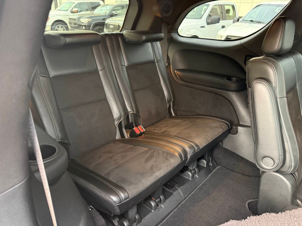 Dodge Durango Vehicle Full-screen Gallery Image 17