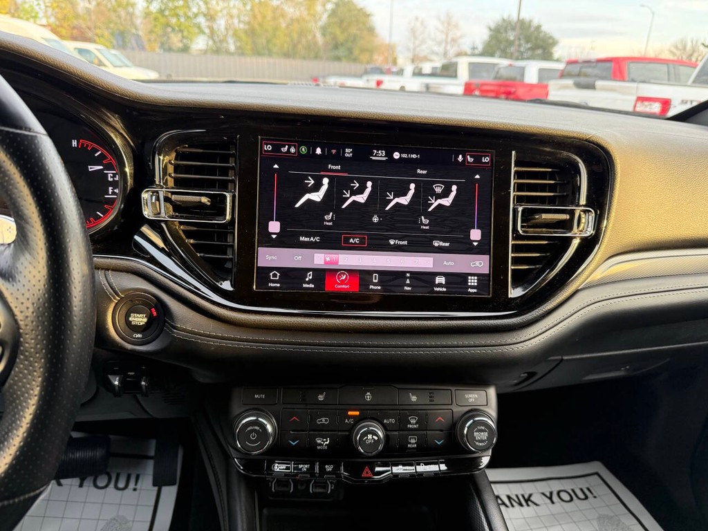 Dodge Durango Vehicle Full-screen Gallery Image 26