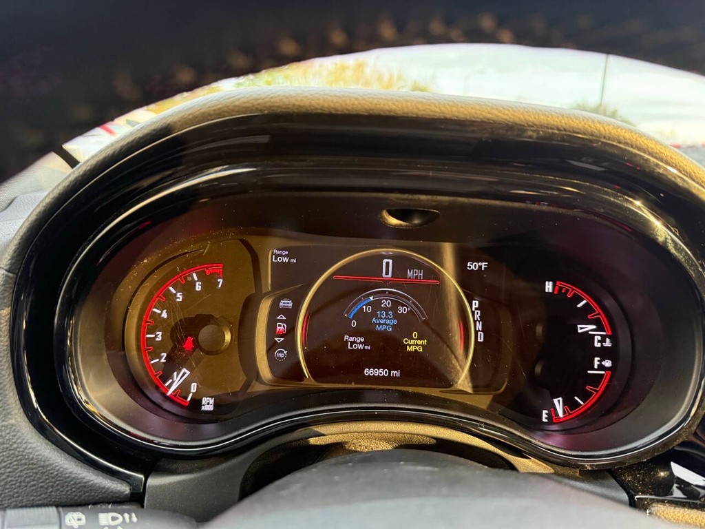 Dodge Durango Vehicle Full-screen Gallery Image 34